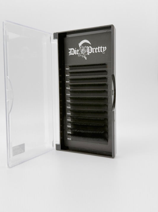 Die Pretty Classic Lashes
