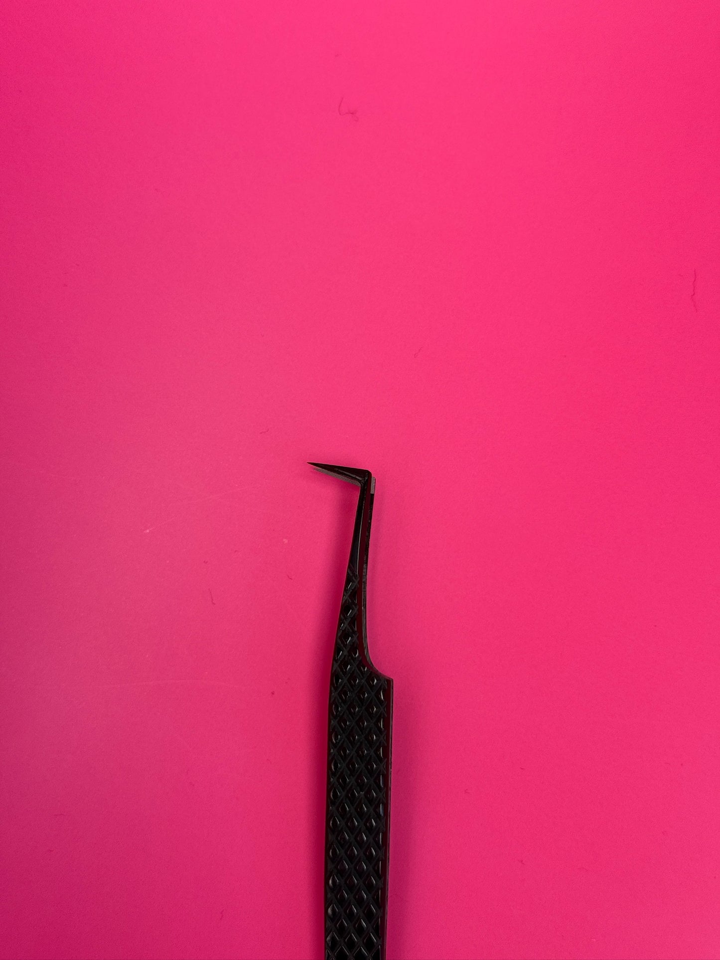 Die Pretty “ICONIC DUO” Tweezers — 444 & 888